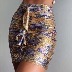 Nookie Revolve Sequined Forever Mini Skirt Ruffle Front Zipper Small NEW W/ Flaw